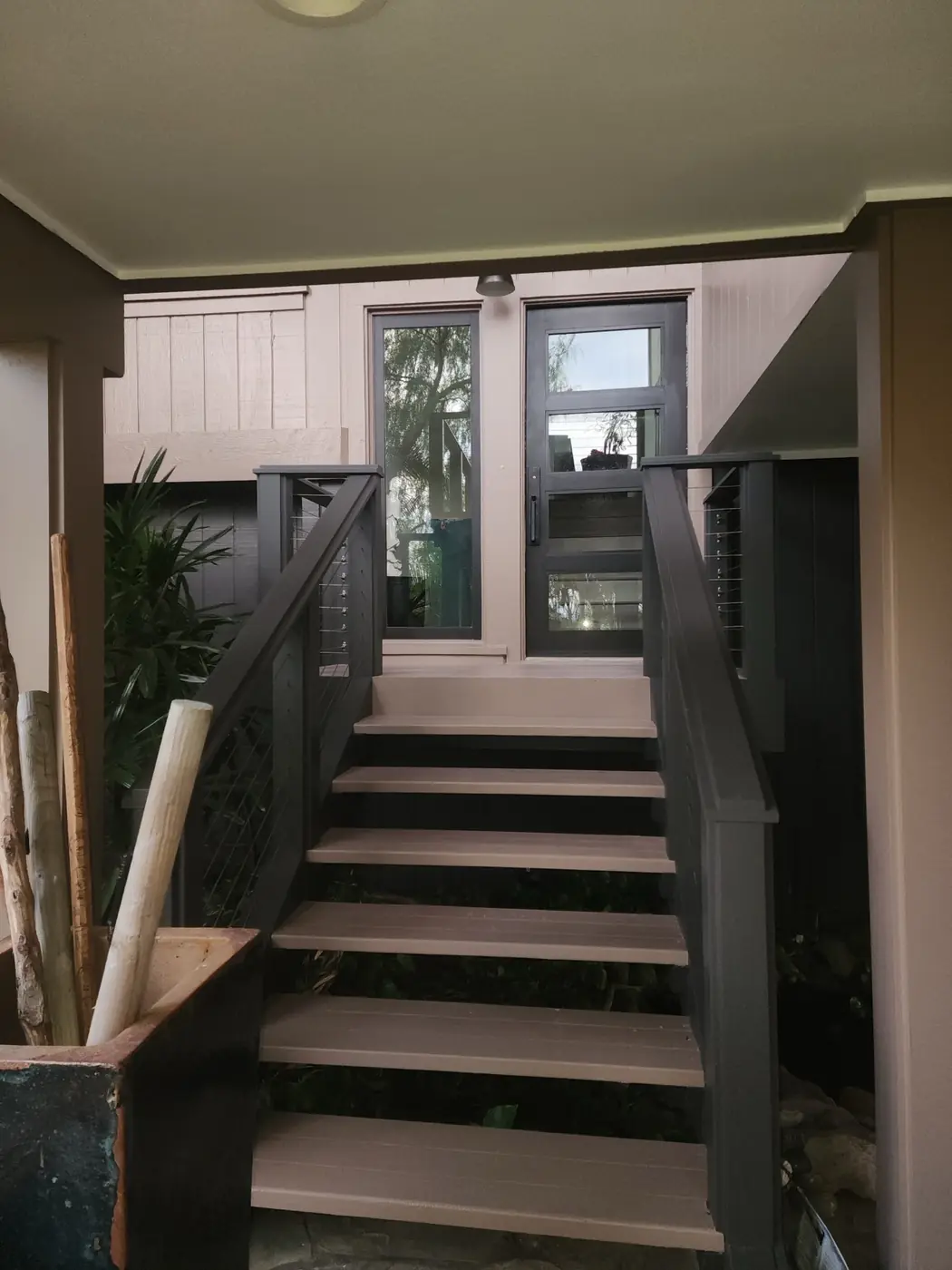 Hawaii Kai exterior: second look at the gable detail, white trim line crisp