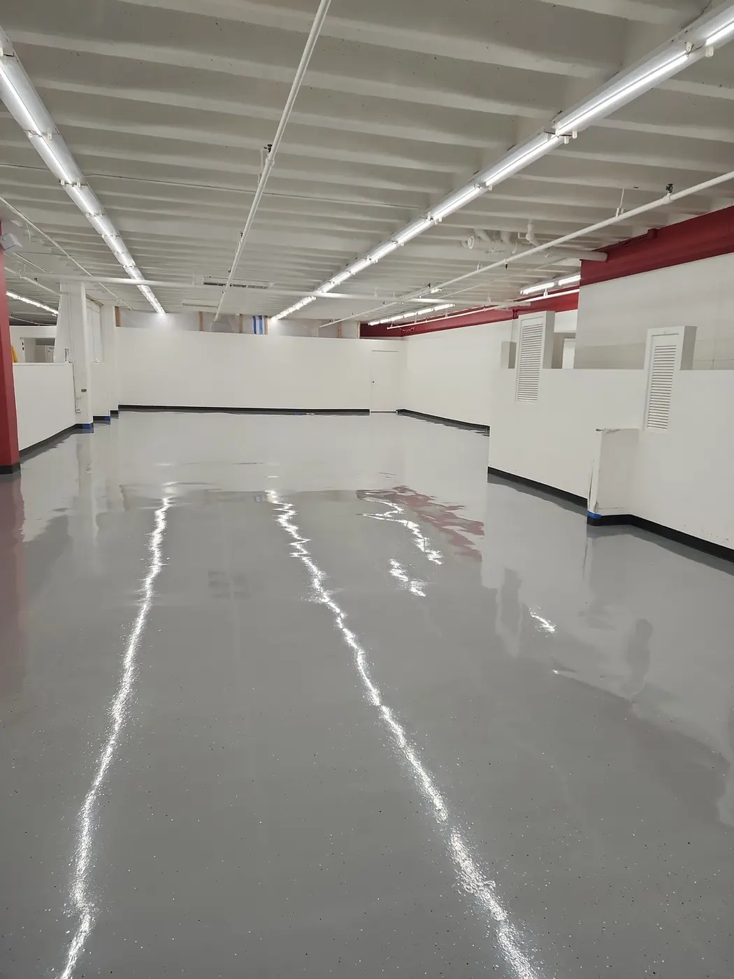 Salvation Army Kailua epoxy floor: wider view of the finished retail floor